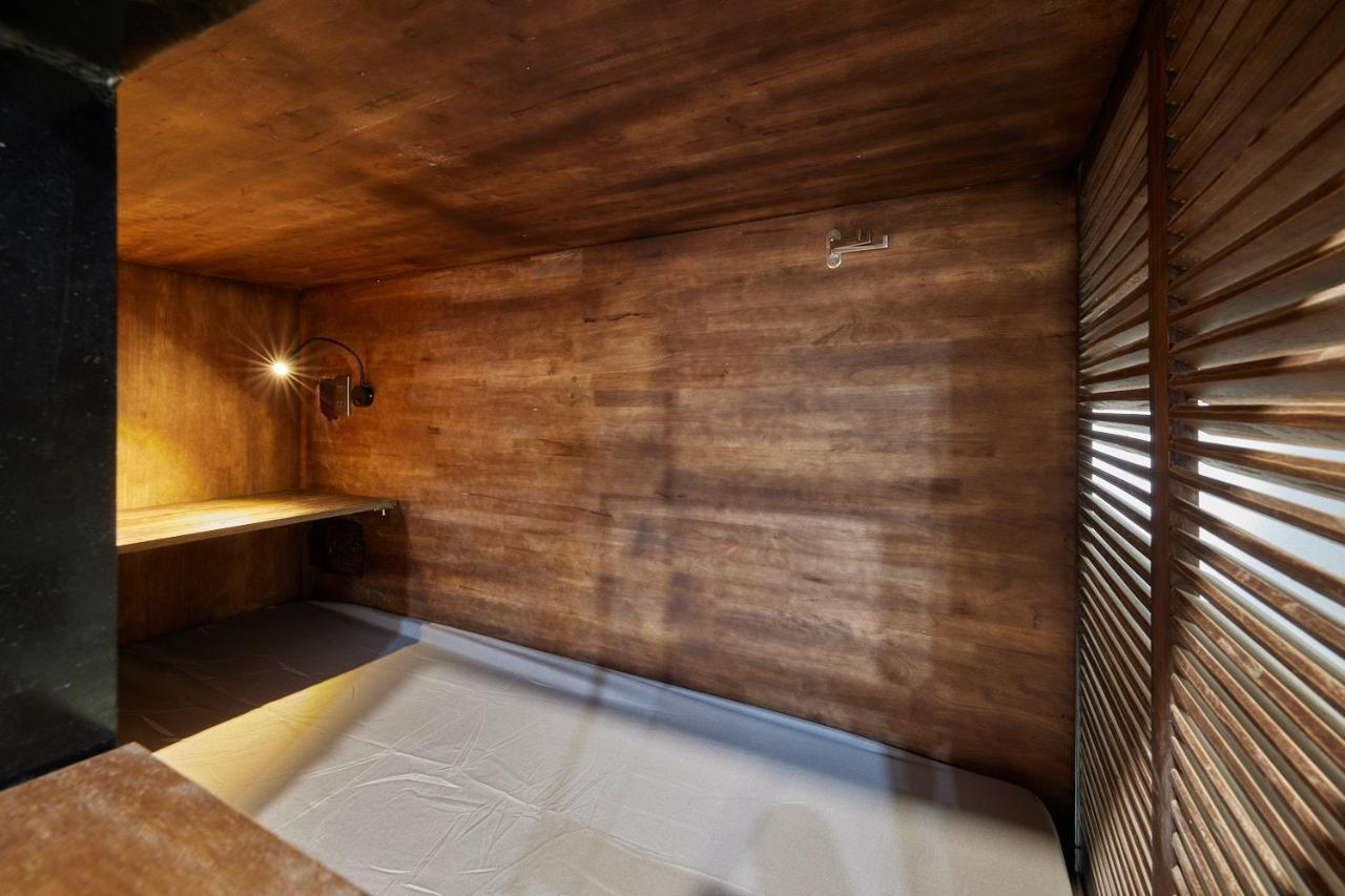 The Garden Capsule Hotel Đà Nẵng Extérieur photo